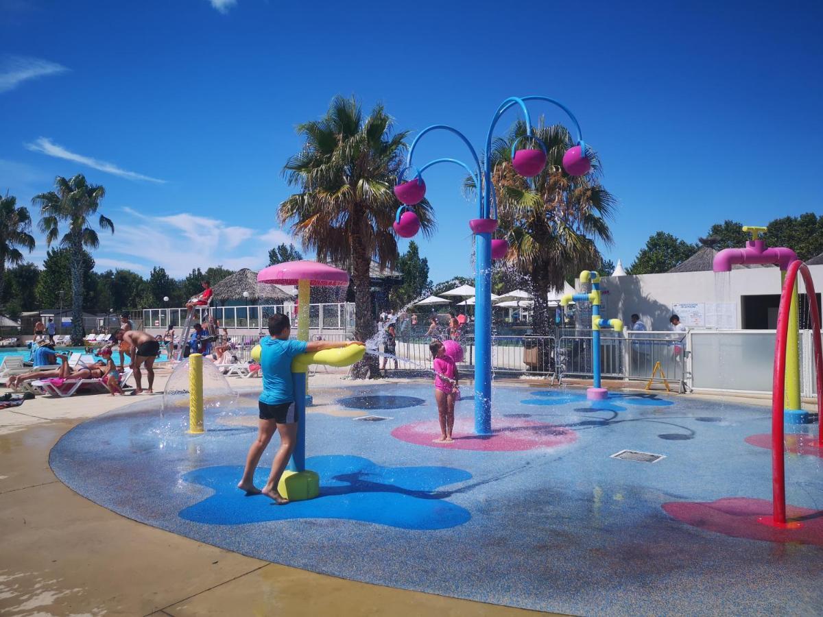 Camping La Carabasse Vias-Plage-T4 Climatise,Tout Confort, Emplacement Calme ! Eksteriør billede